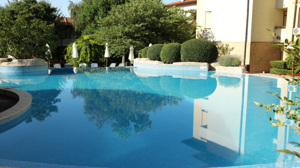 Professional Solutions for Salt System Issues Revitalize Pool and Spa ® Professional Solutions for Salt System Issues